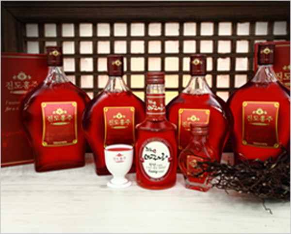 보배로운 섬 진도홍주 특산품 [사진=진도군]